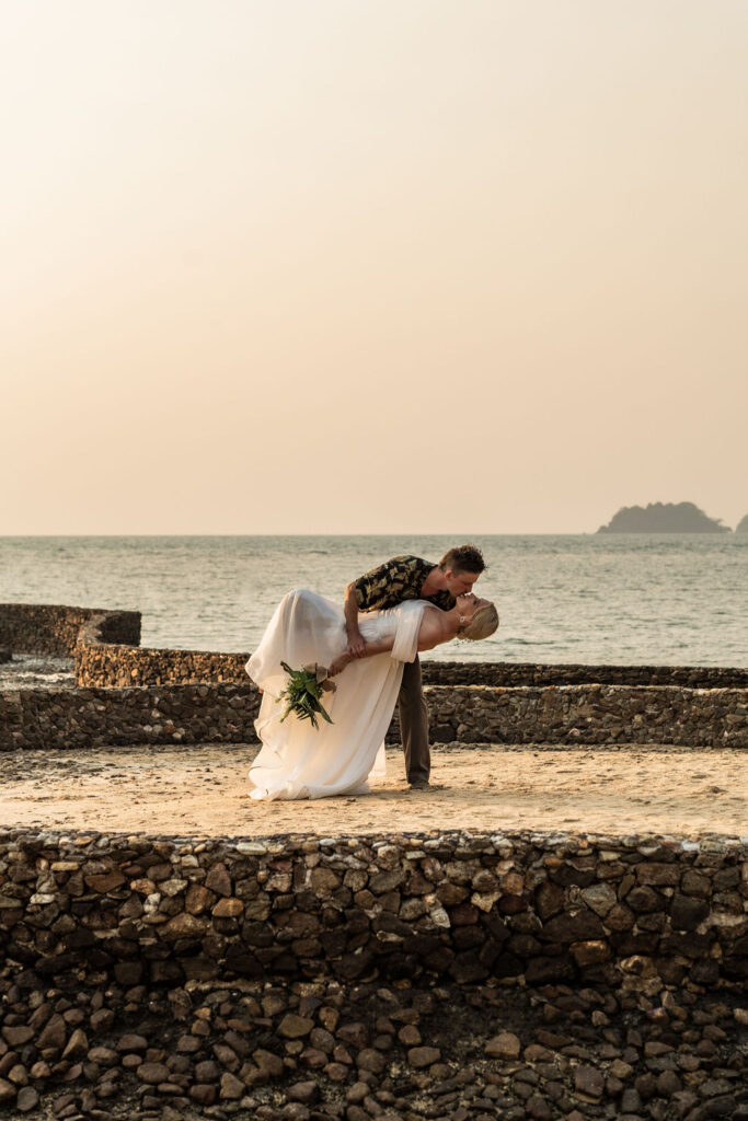 How to elope in Thailand