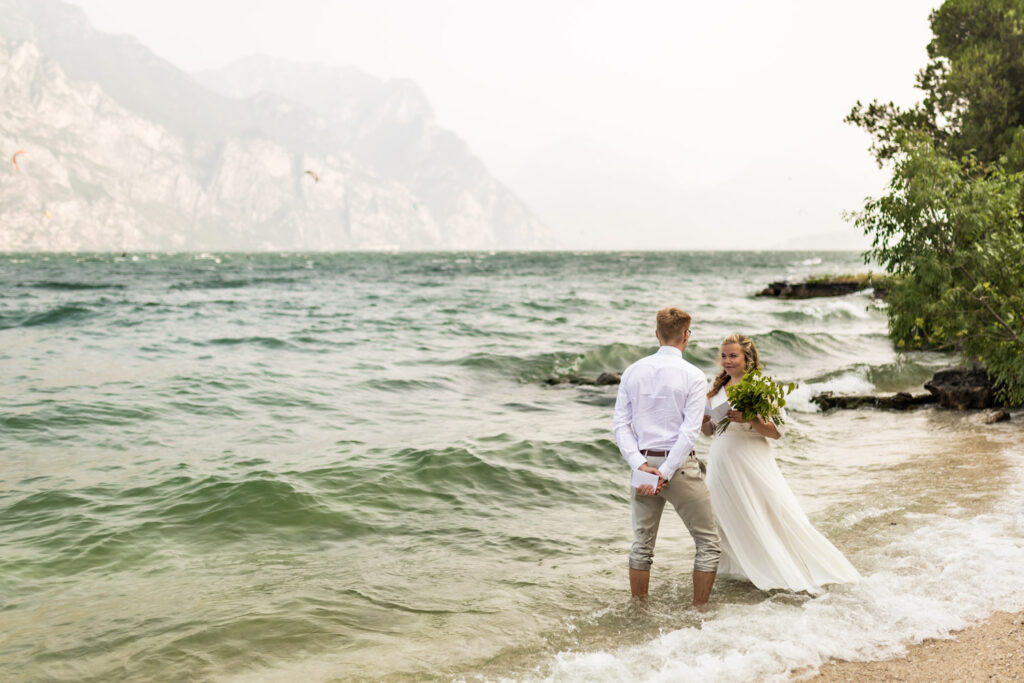lake garda elopement ceremony in the water