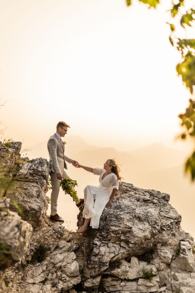 playful adventure elopement couple in lake garda