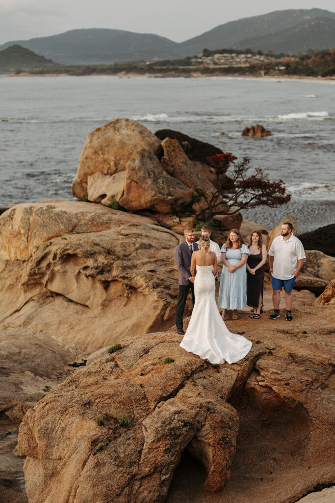 sardinia elopement ceremony on a small cliff overlooking the sea