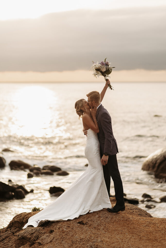 sardinia elopement ceremony on a small cliff overlooking the sea